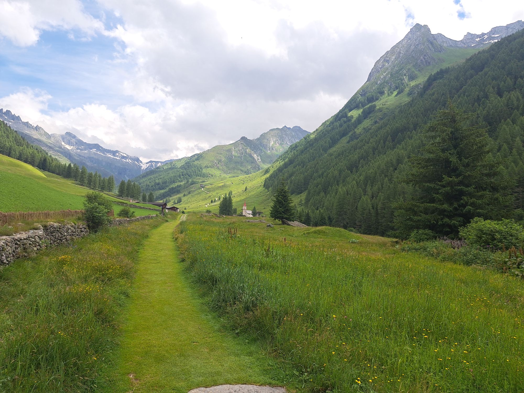 Zur Kehrer Alm – entspannte Wanderung ab Kasern